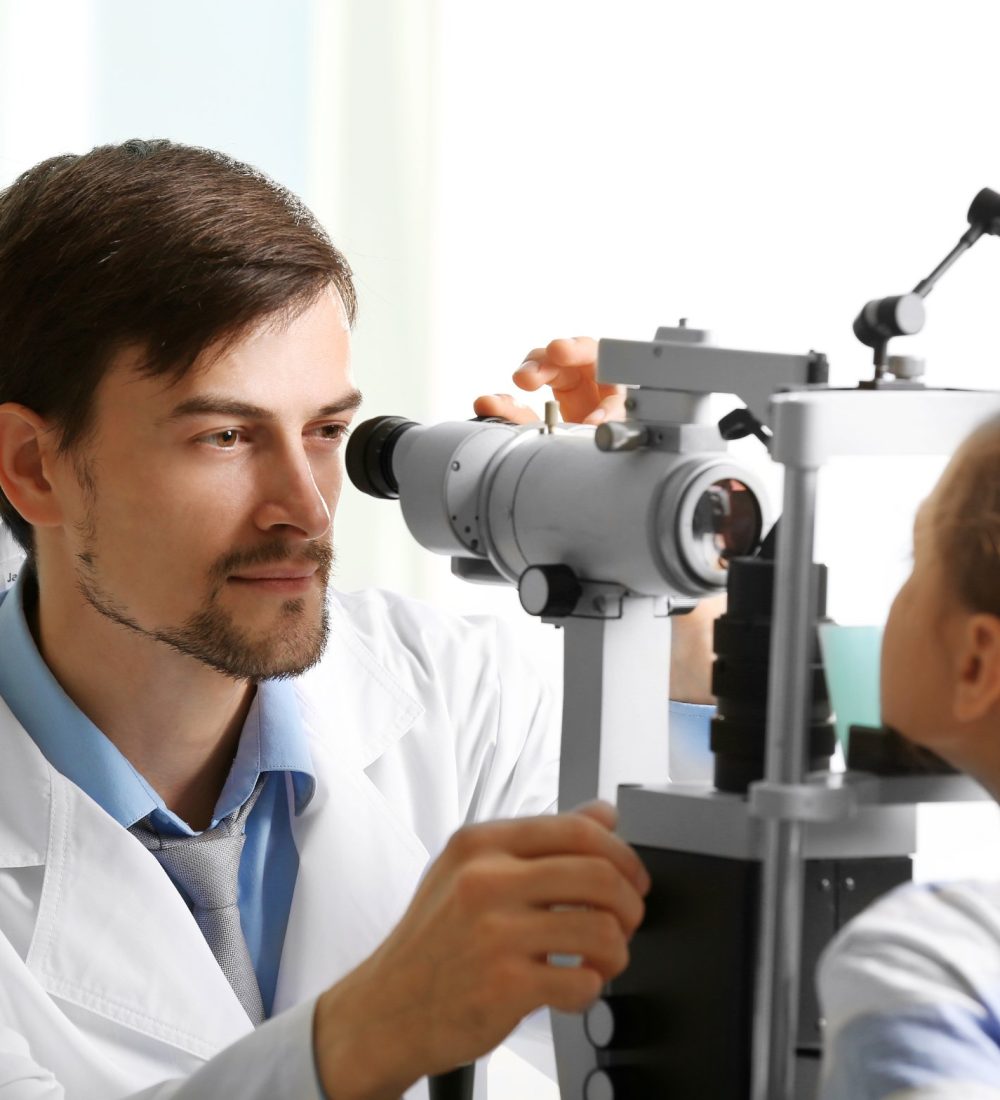 pediatric eye specialist in kalyan